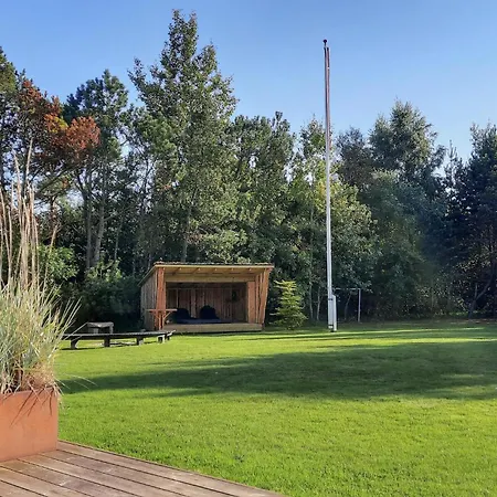 Vakantiehuis 4 Bedroom Awesome In *